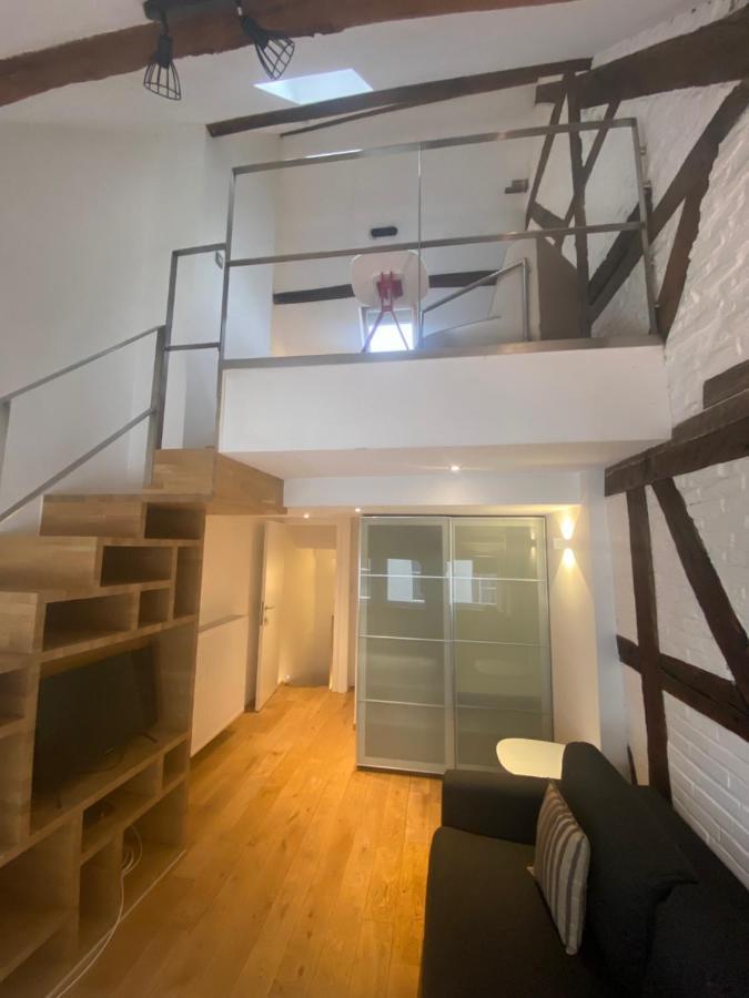 Appartamento Triplex Neuvice Liegi Esterno foto